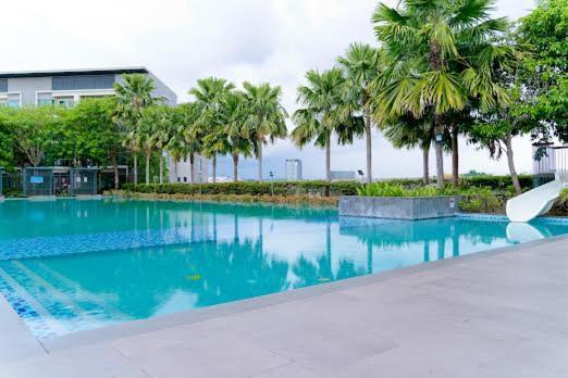 Bulan Guesthouse Imago コタキナバル エクステリア 写真