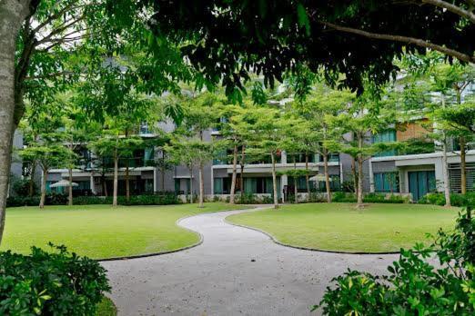 Bulan Guesthouse Imago コタキナバル エクステリア 写真